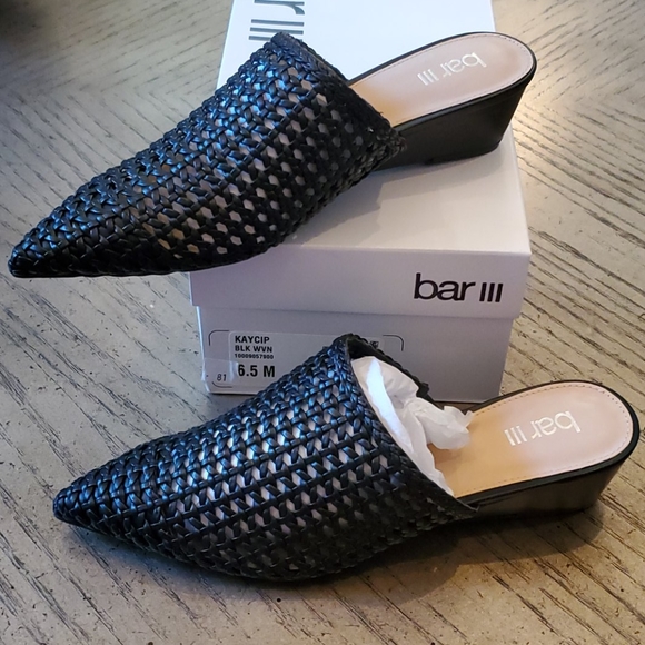 Bar III Shoes - Womens size  6.5 bar III sandals. NWT